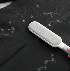Electrostatic Fur Remover Brush